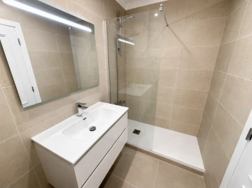 Apartamento T3 para Venda em Laranjeiro e Feijó