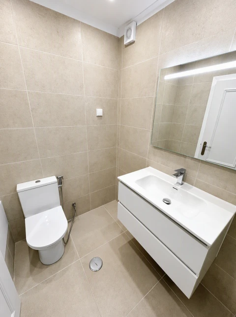 Apartamento T3 para Venda em Laranjeiro e Feijó