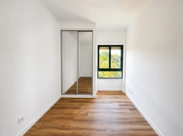 Apartamento T3 para Venda em Laranjeiro e Feijó