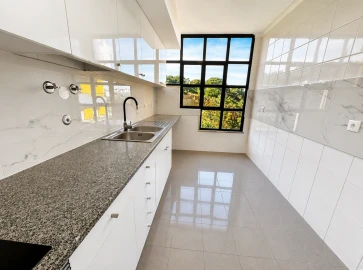 Apartamento T3 para Venda em Laranjeiro e Feijó