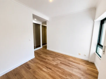 Apartamento T3 para Venda em Laranjeiro e Feijó