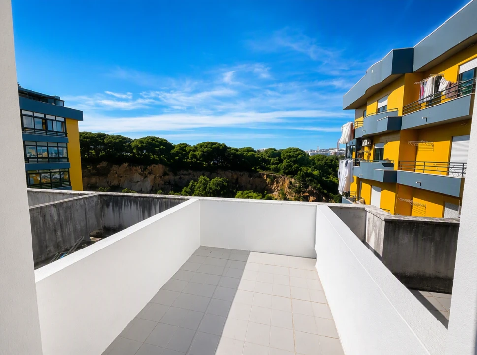 Apartamento T3 para Venda em Laranjeiro e Feijó Foto 24
