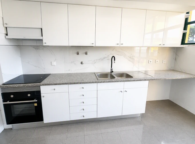 Apartamento T3 para Venda em Laranjeiro e Feijó Foto 10