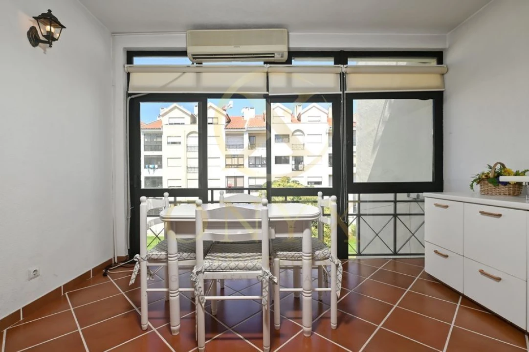 Apartamento T4 para Venda em Carcavelos e Parede Foto 4