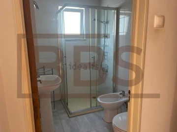 Apartamento T1 para Venda em Venteira
