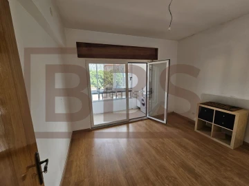 Apartamento T1 para Venda em Venteira