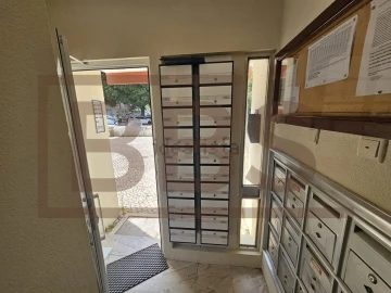 Apartamento T1 para Venda em Venteira