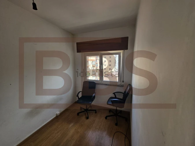 Apartamento T1 para Venda em Venteira Foto 41