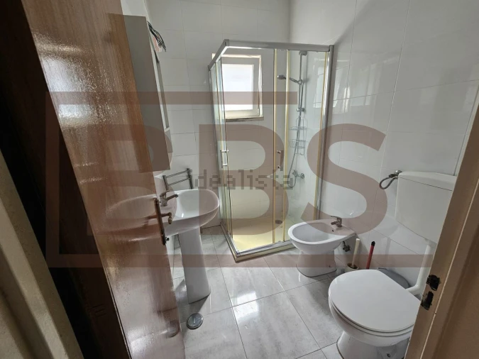 Apartamento T1 para Venda em Venteira Foto 43
