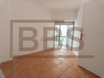 Apartamento T3 para Venda em Algueirão-Mem Martins