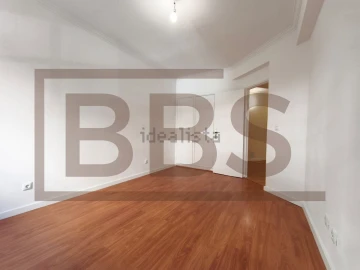 Apartamento T3 para Venda em Algueirão-Mem Martins