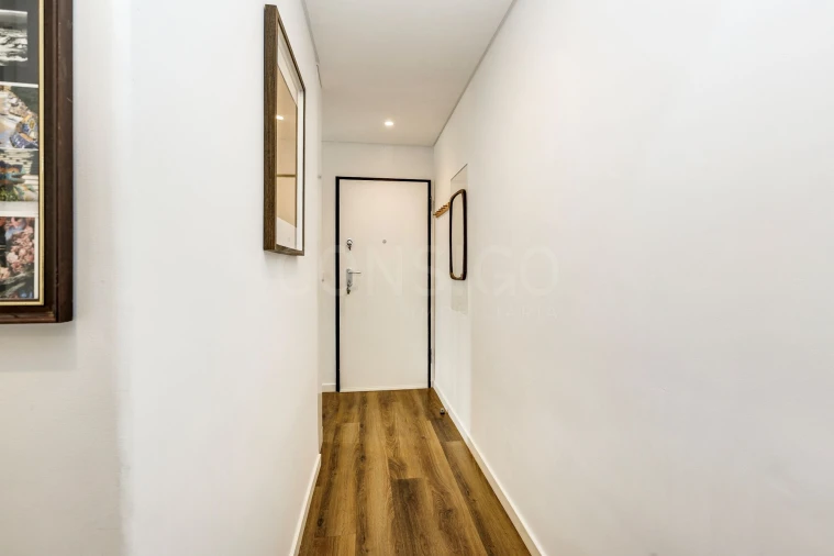 Apartamento T2 para Venda em Porto Salvo Foto 8