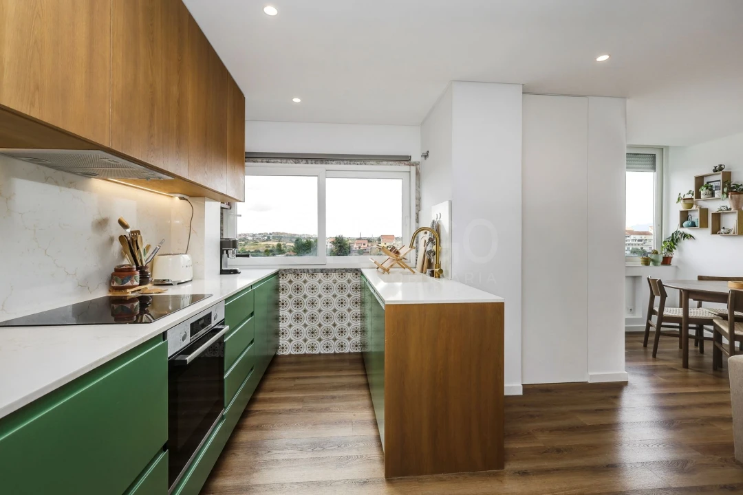Apartamento T2 para Venda em Porto Salvo Foto 6