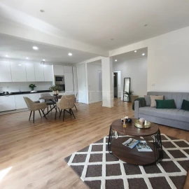 Apartamento T3 para Venda em Benfica