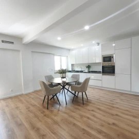 Apartamento T3 para Venda em Benfica