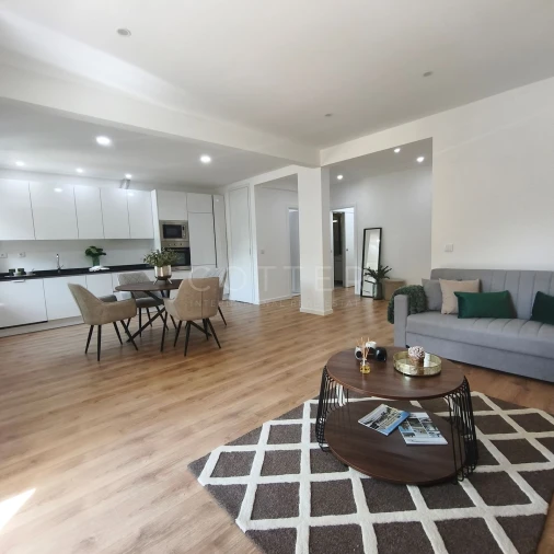 Apartamento T3 para Venda em Benfica Foto 9