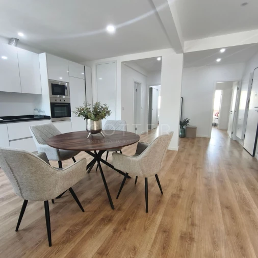 Apartamento T3 para Venda em Benfica Foto 6