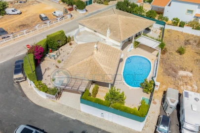 Moradia T4 para Venda em Lagos (São Sebastião e Santa Maria)