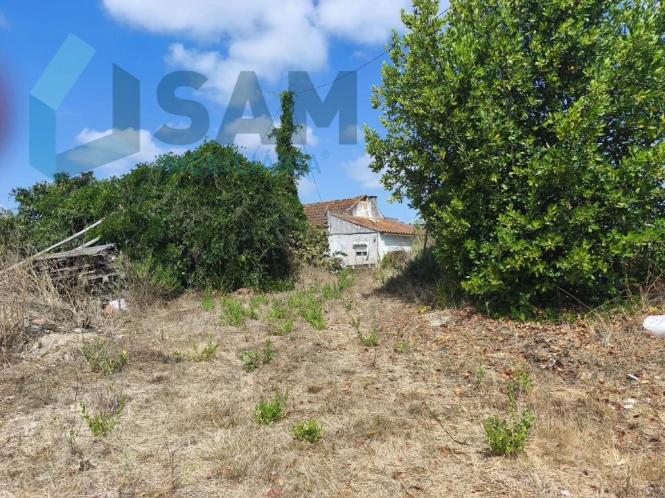 Moradia T3 para Venda em Campelos e Outeiro da Cabeça Foto 27