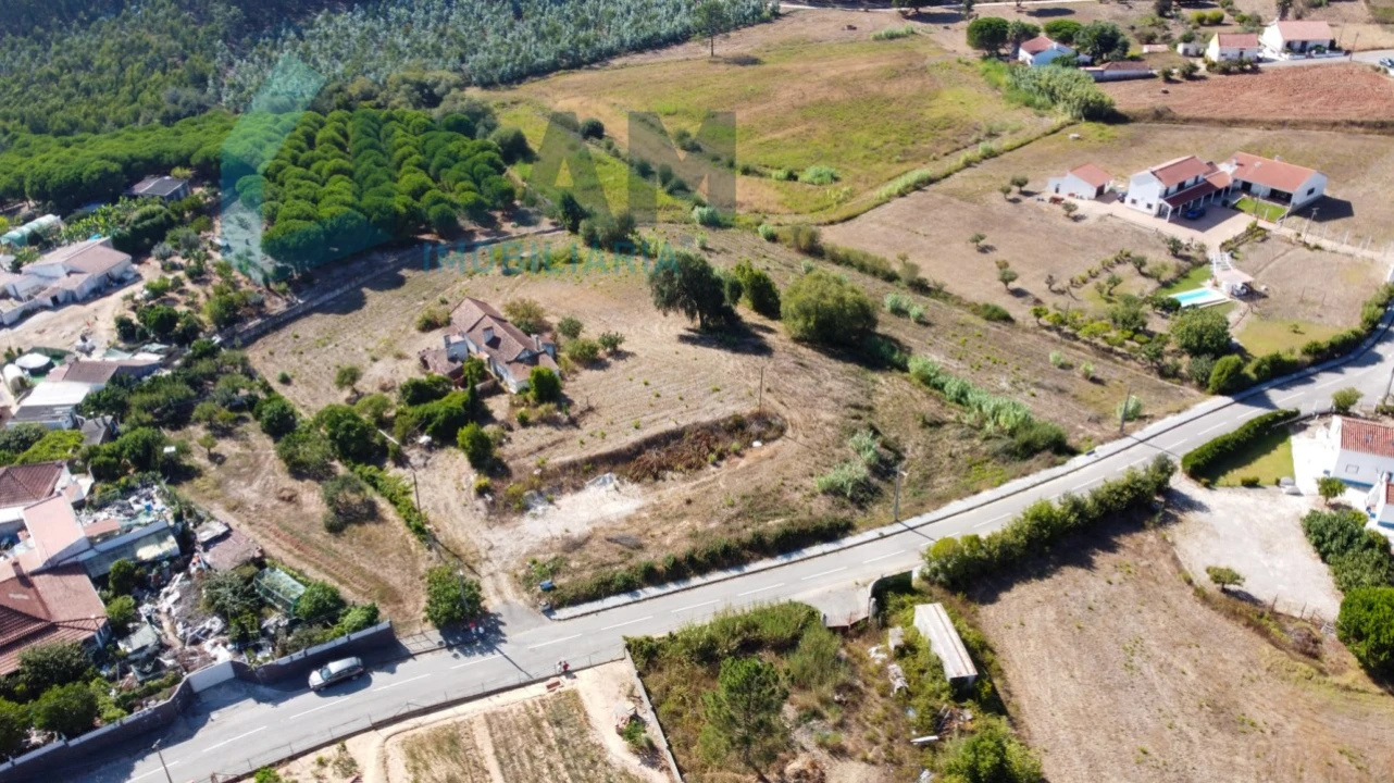 Moradia T3 para Venda em Campelos e Outeiro da Cabeça Foto 7