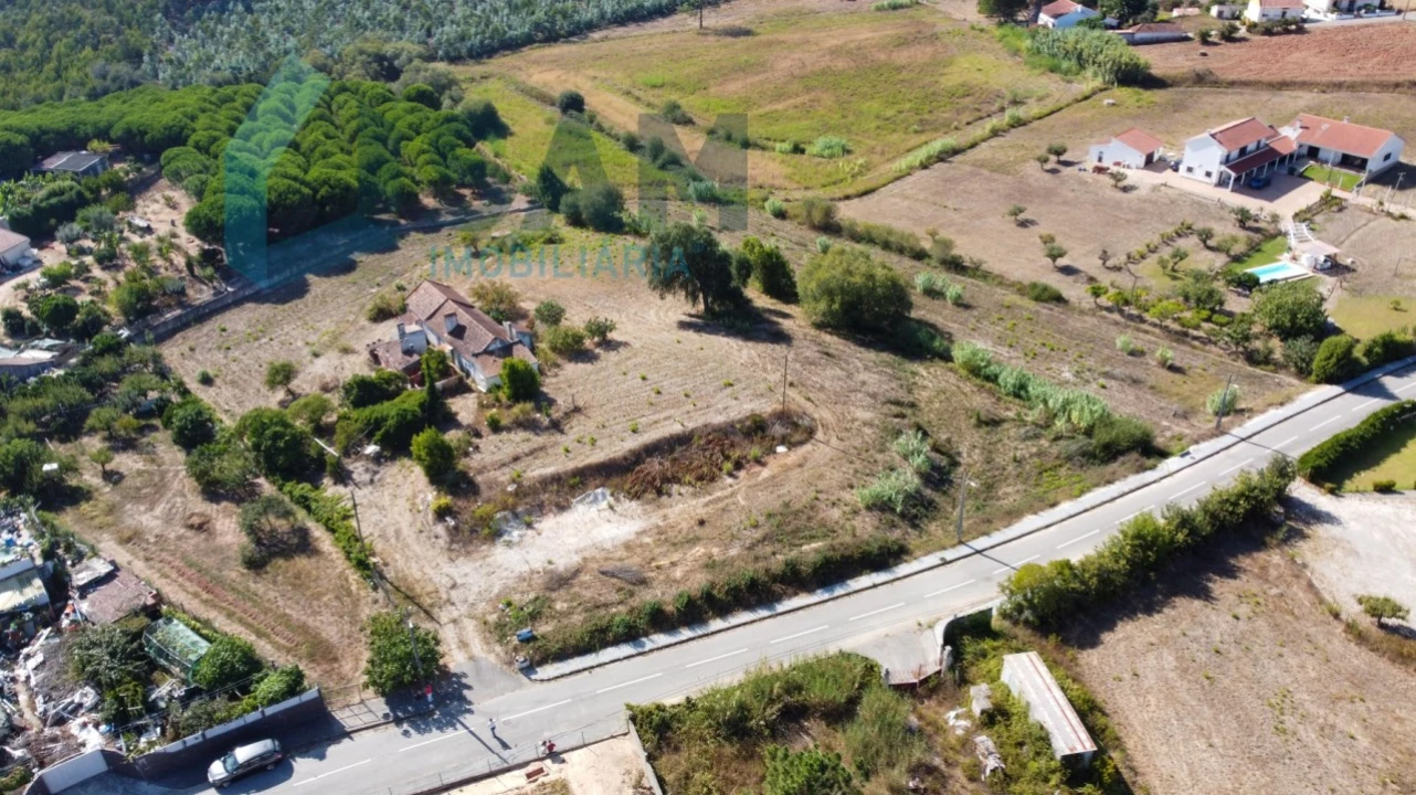 Moradia T3 para Venda em Campelos e Outeiro da Cabeça Foto 9