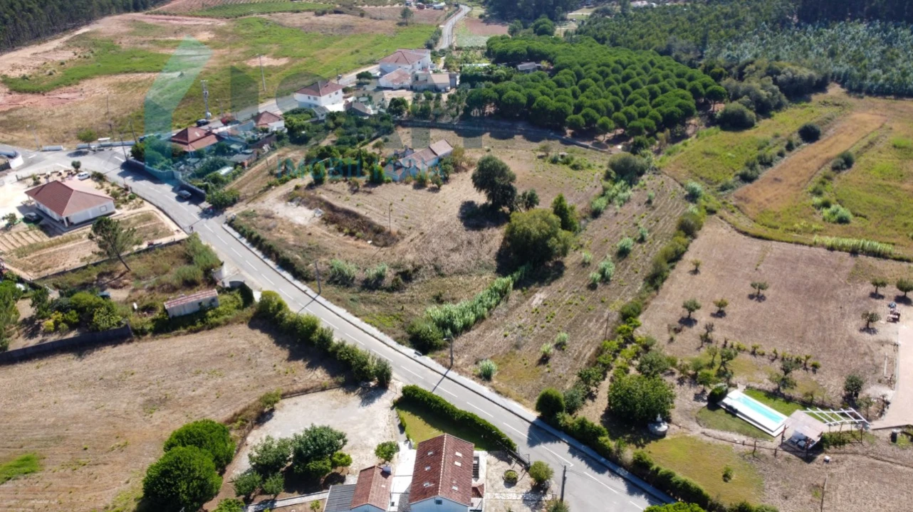 Moradia T3 para Venda em Campelos e Outeiro da Cabeça Foto 10