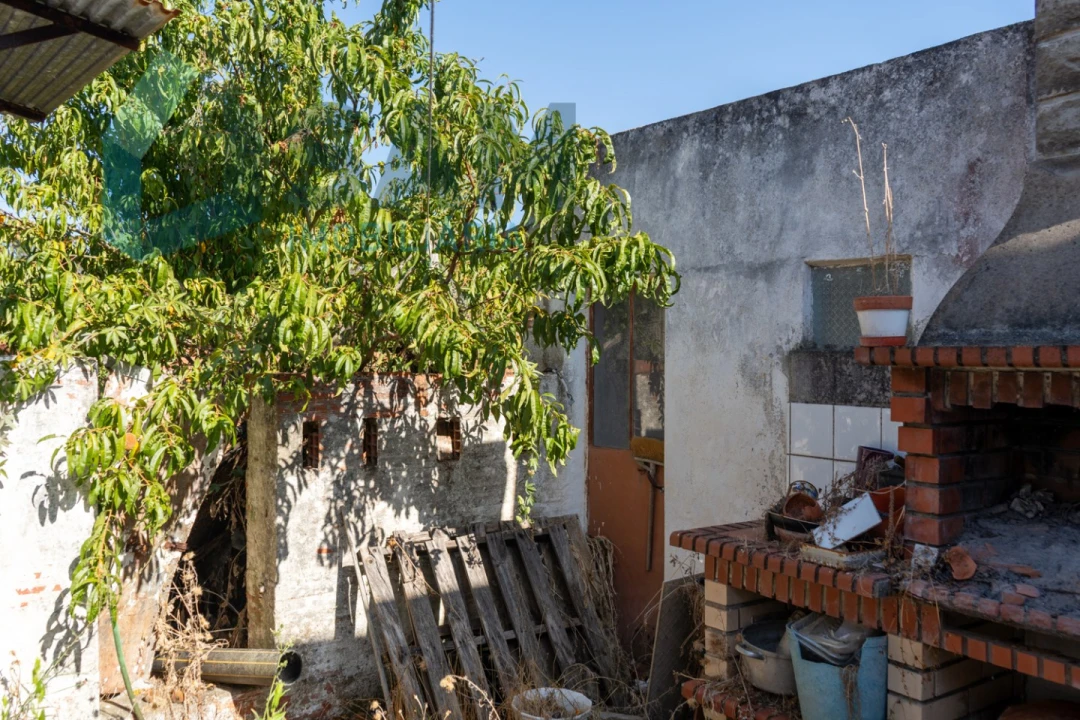Moradia T3 para Venda em Campelos e Outeiro da Cabeça Foto 32