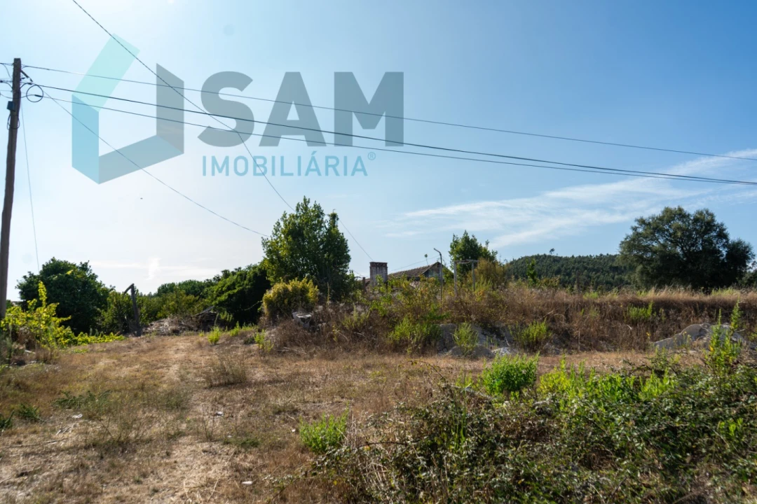Moradia T3 para Venda em Campelos e Outeiro da Cabeça Foto 48