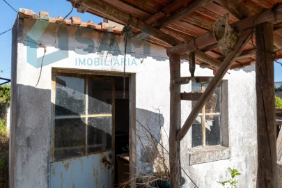 Moradia T3 para Venda em Campelos e Outeiro da Cabeça