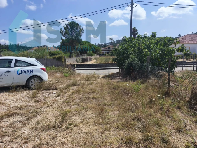 Moradia T3 para Venda em Campelos e Outeiro da Cabeça Foto 46