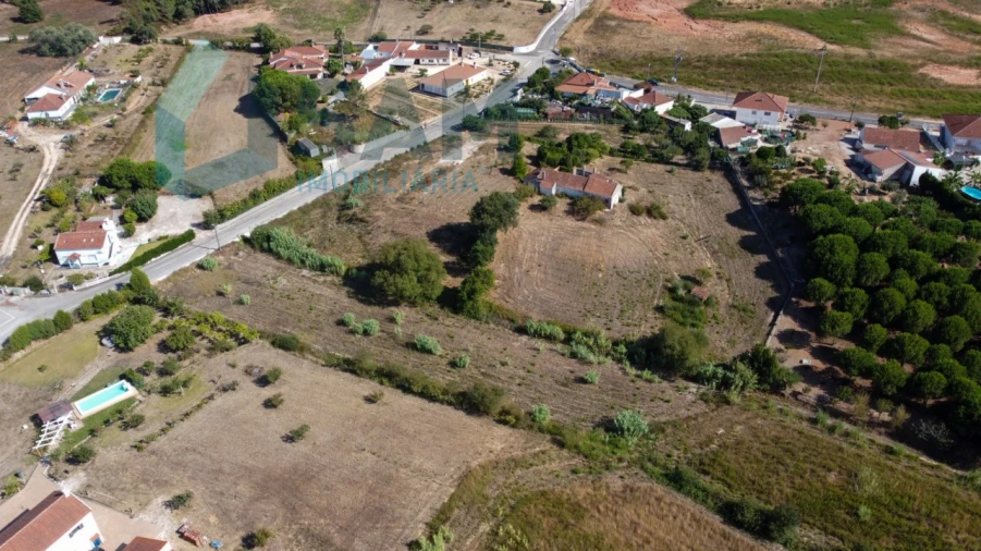 Moradia T3 para Venda em Campelos e Outeiro da Cabeça Foto 12