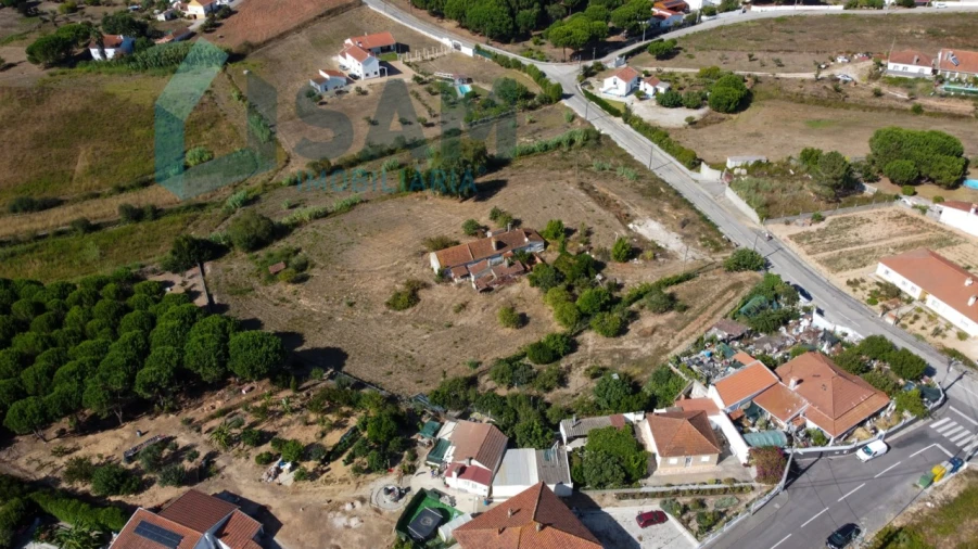 Moradia T3 para Venda em Campelos e Outeiro da Cabeça Foto 13