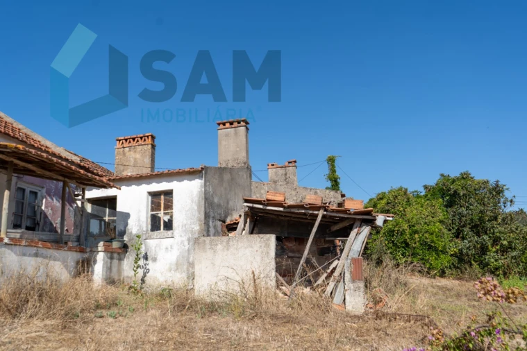 Moradia T3 para Venda em Campelos e Outeiro da Cabeça Foto 30