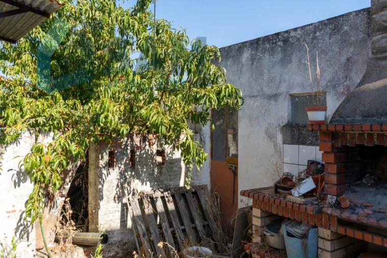 Moradia T3 para Venda em Campelos e Outeiro da Cabeça Foto 32