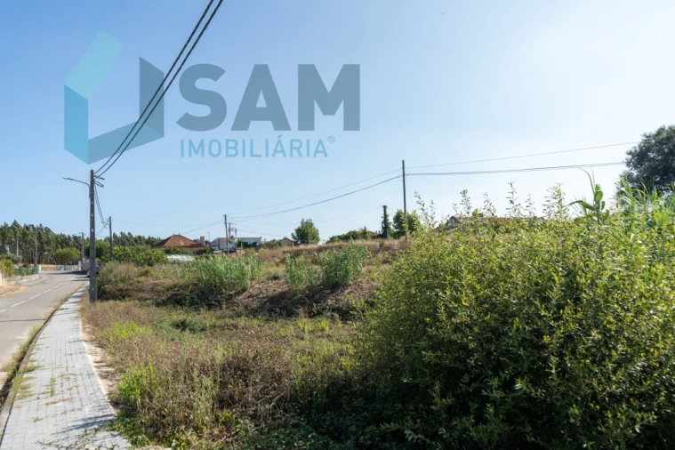 Moradia T3 para Venda em Campelos e Outeiro da Cabeça Foto 44