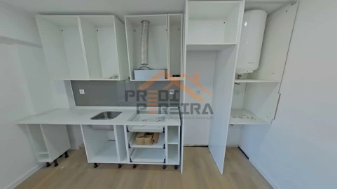 Apartamento T1 para Venda em Odivelas