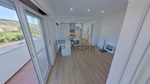 Apartamento T1 para Venda em Odivelas