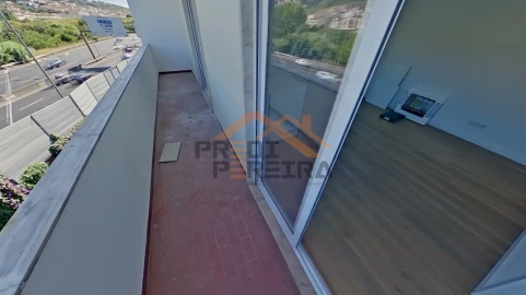 Apartamento T1 para Venda em Odivelas