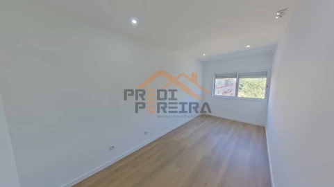 Apartamento T1 para Venda em Odivelas