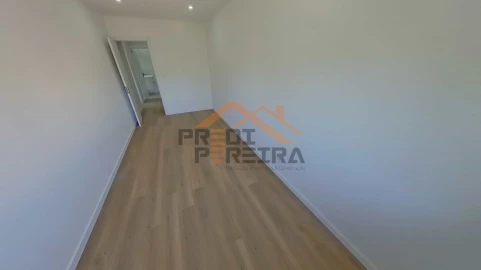Apartamento T1 para Venda em Odivelas