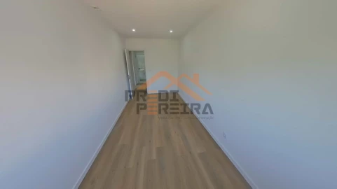 Apartamento T1 para Venda em Odivelas