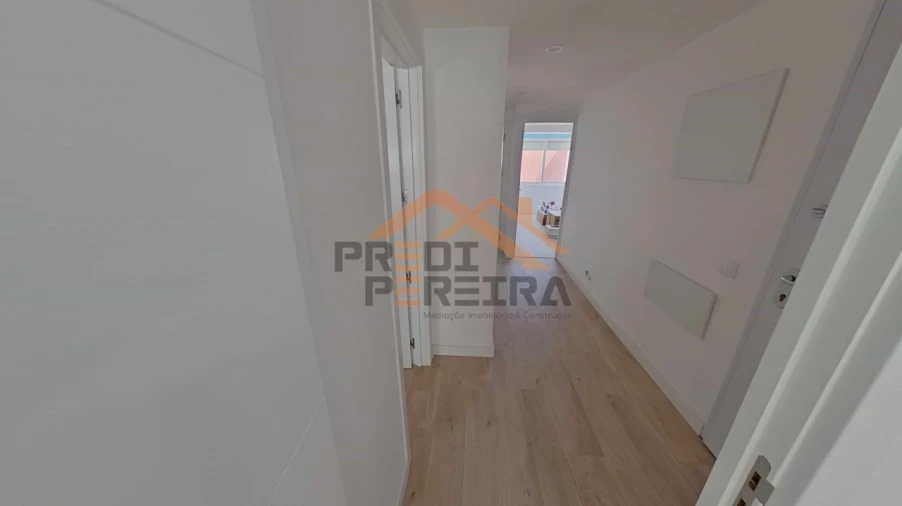Apartamento T2 para Venda em Odivelas Foto 20