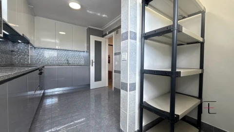 Apartamento T2 para Venda em Rio Tinto
