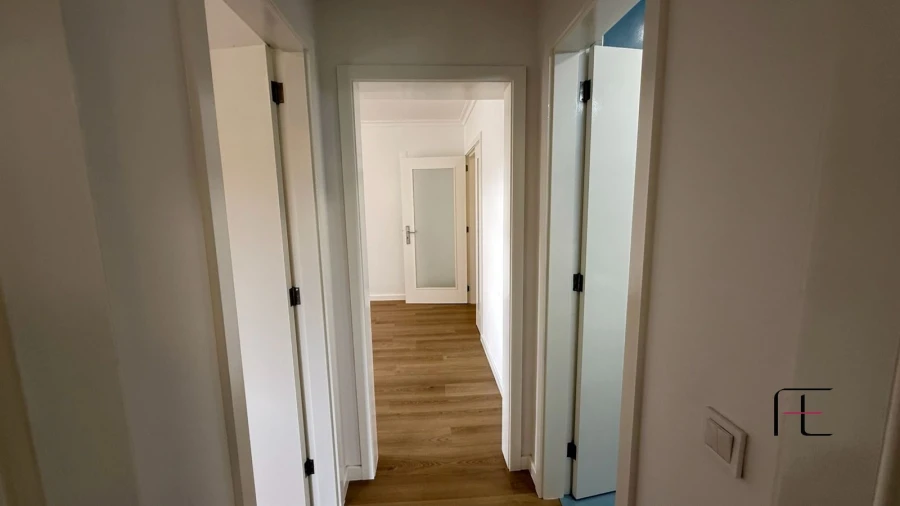 Apartamento T2 para Venda em Rio Tinto Foto 13