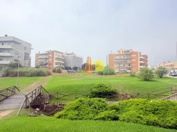 Terreno para Venda em Buarcos