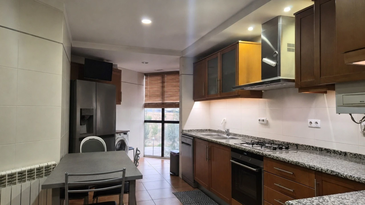 Apartamento T4 para Venda em Cantanhede e Pocariça Foto 4