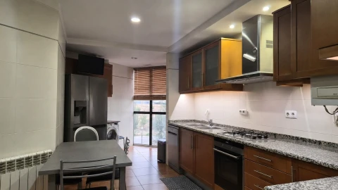 Apartamento T4 para Venda em Cantanhede e Pocariça