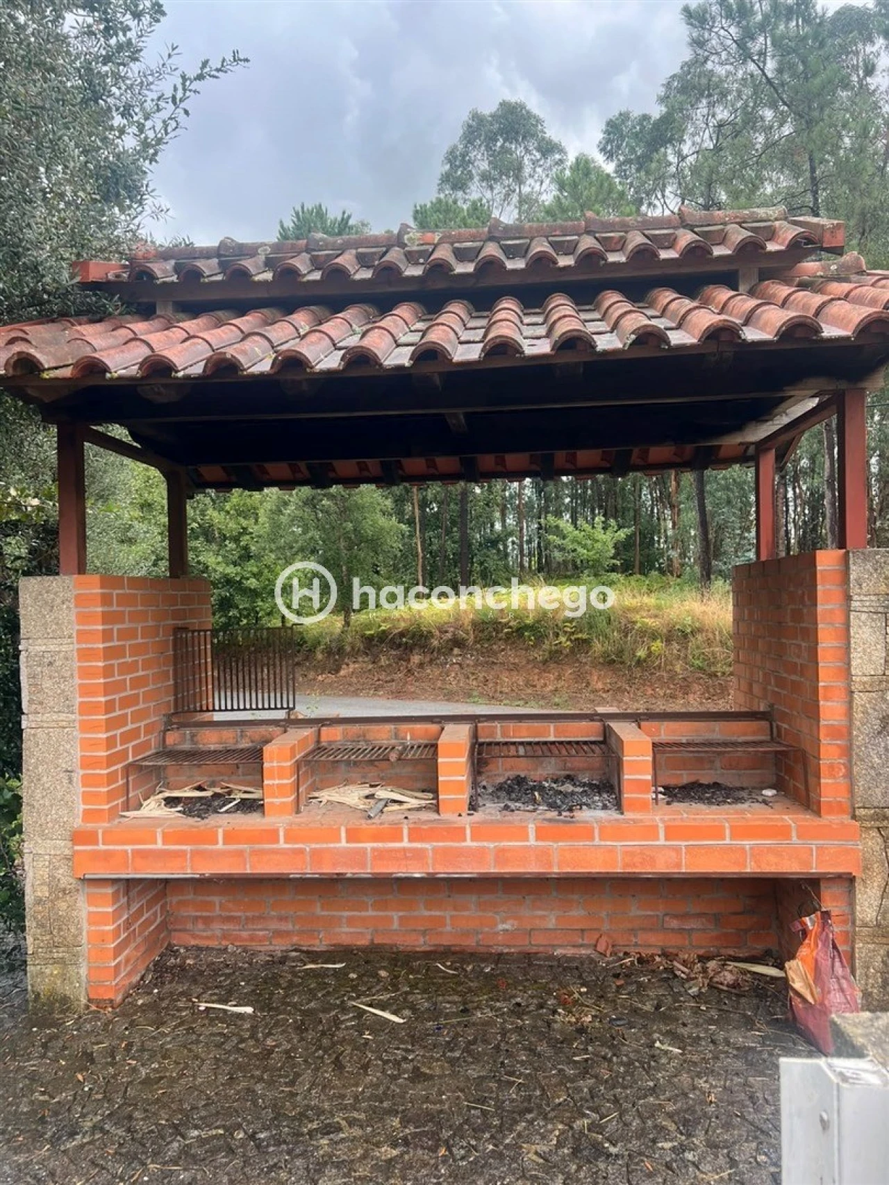Apartamento T2 para Arrendamento em Oliveira Foto 24