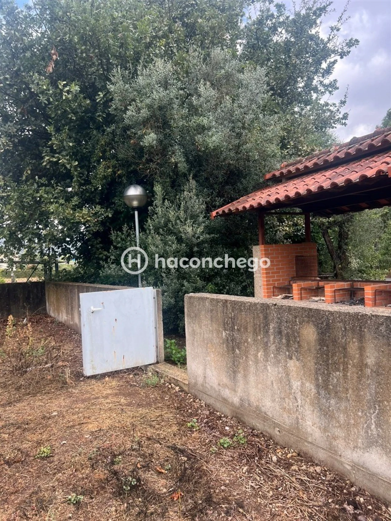 Apartamento T2 para Arrendamento em Oliveira Foto 28