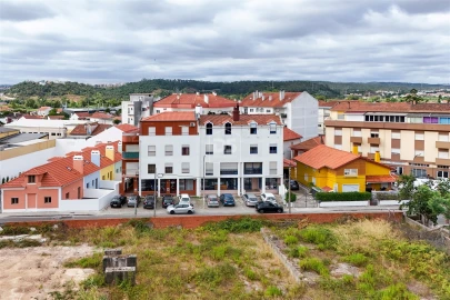 Loja para Venda em Leiria, Pousos, Barreira e Cortes